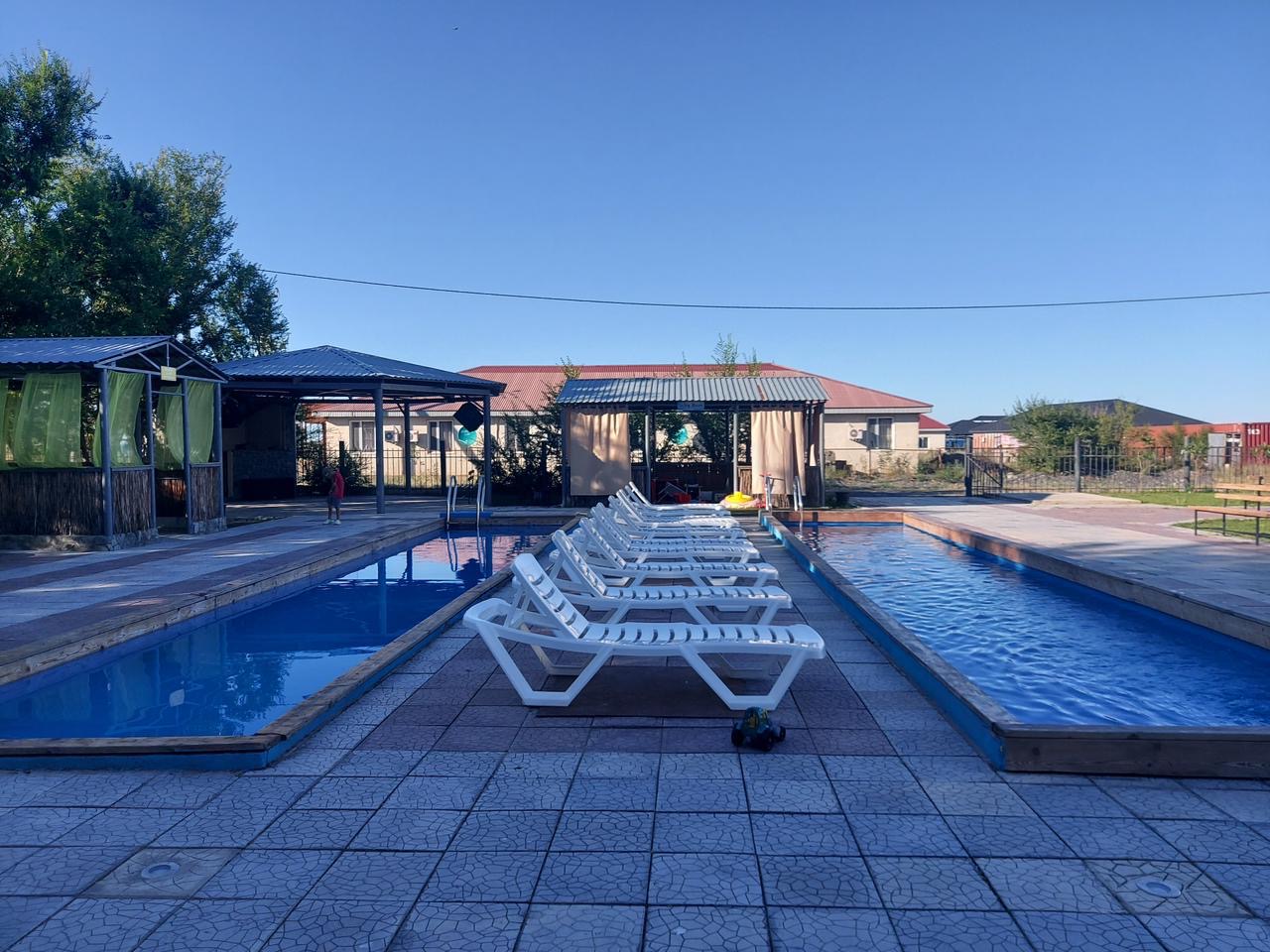 DEMAL RESORT
