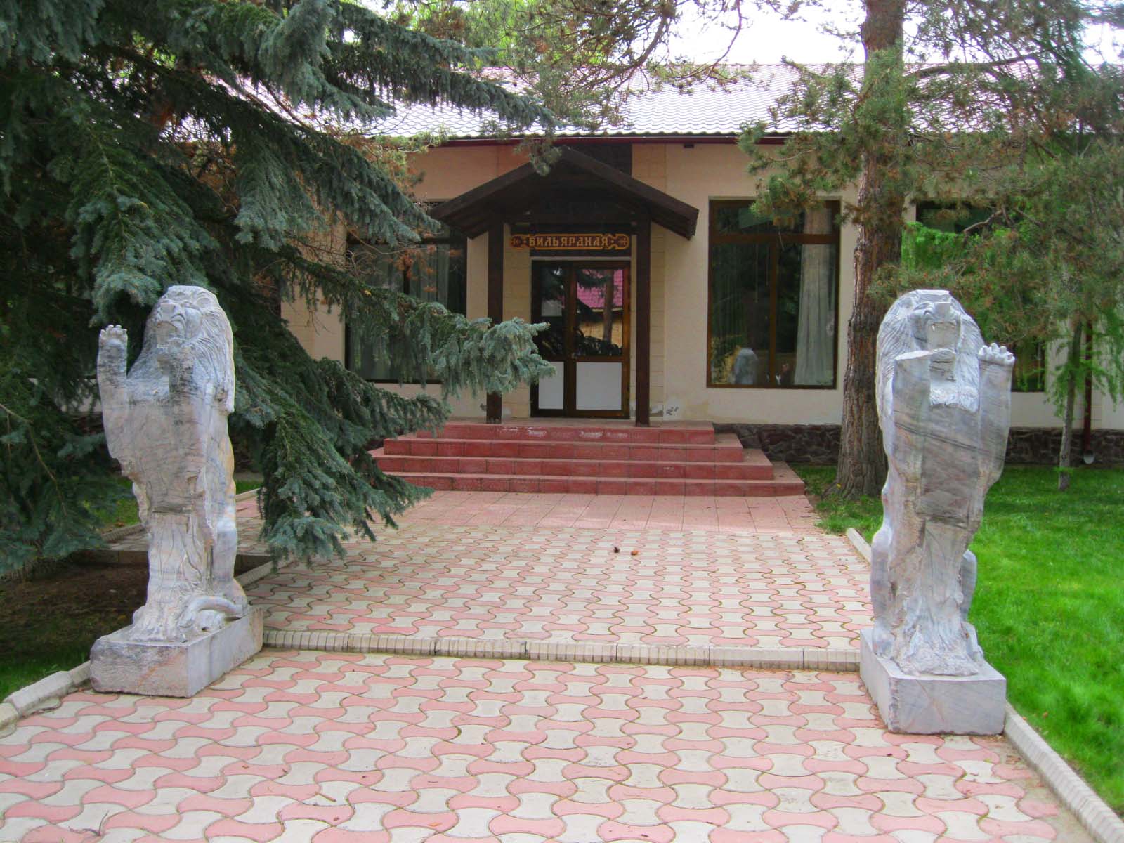 Отель «Охотный двор»