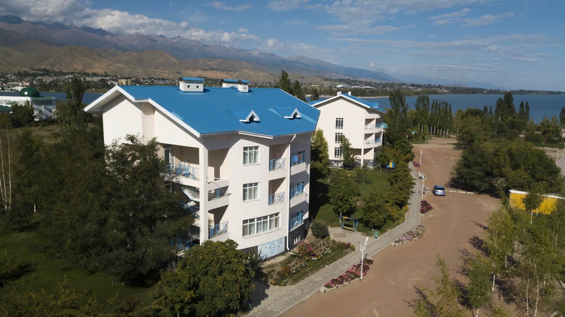 Три короны